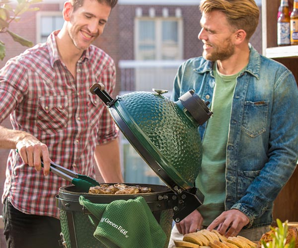 MAISON-HOTELIERE-PRODUIT-BIG-GREEN-EGG-BARBECUE